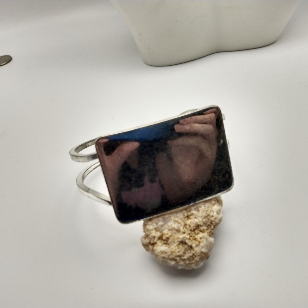 Silver tone statement grunge simplstic bracelet